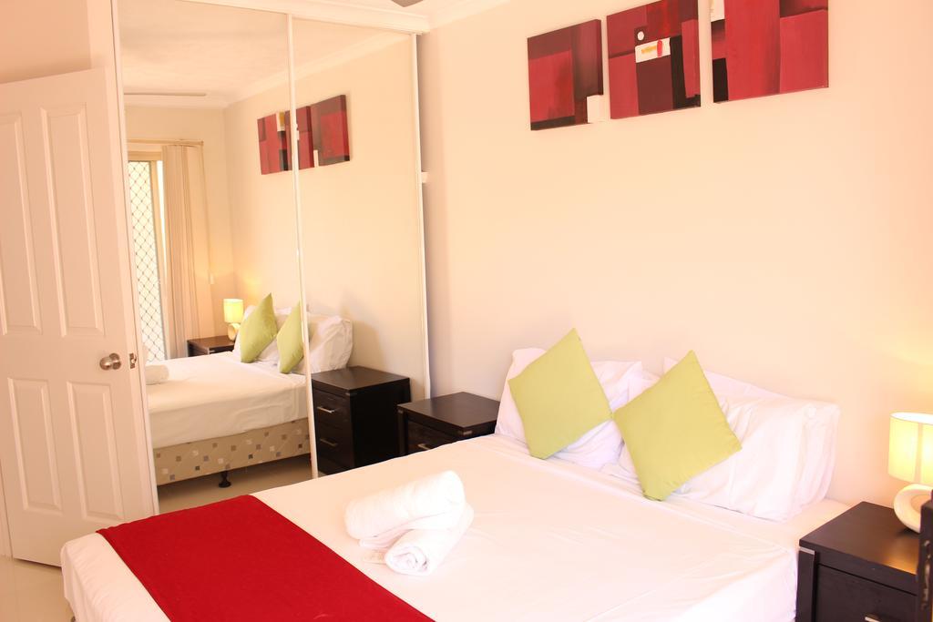 เซอร์เฟอร์ริเวอร์ไซด์อพาร์ทเม้น Aparthotel โกลด์โคสต์ ภายนอก รูปภาพ