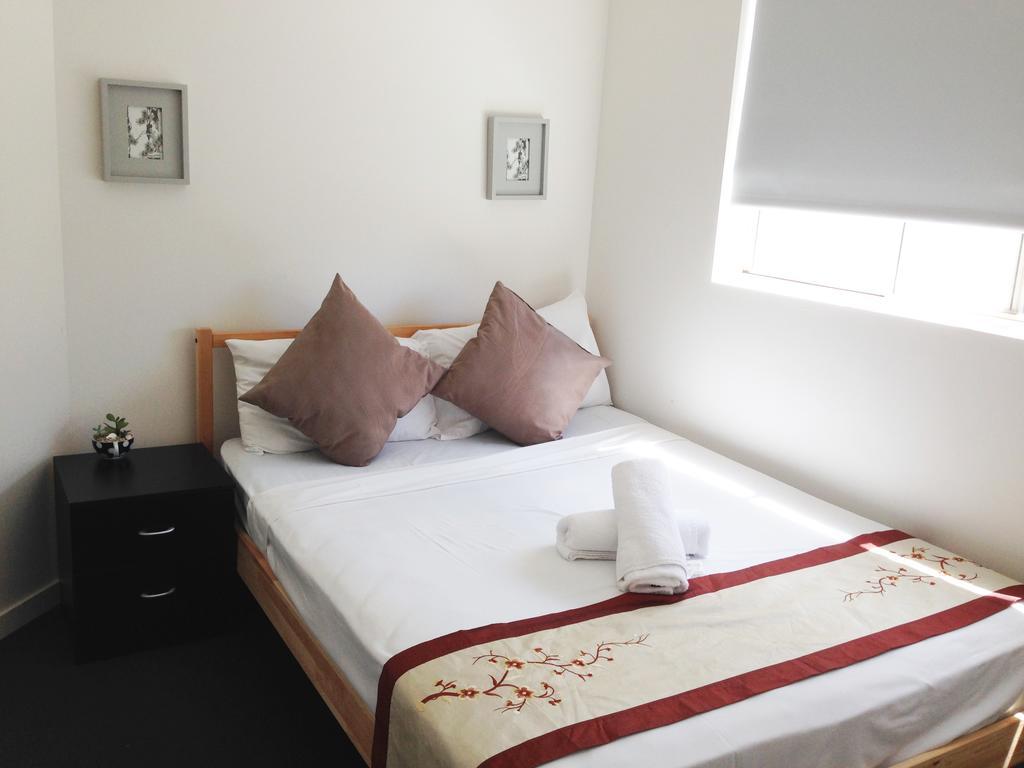 เซอร์เฟอร์ริเวอร์ไซด์อพาร์ทเม้น Aparthotel โกลด์โคสต์ ภายนอก รูปภาพ