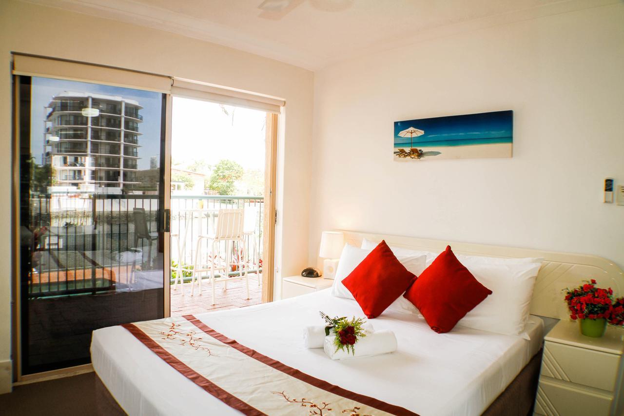เซอร์เฟอร์ริเวอร์ไซด์อพาร์ทเม้น Aparthotel โกลด์โคสต์ ภายนอก รูปภาพ