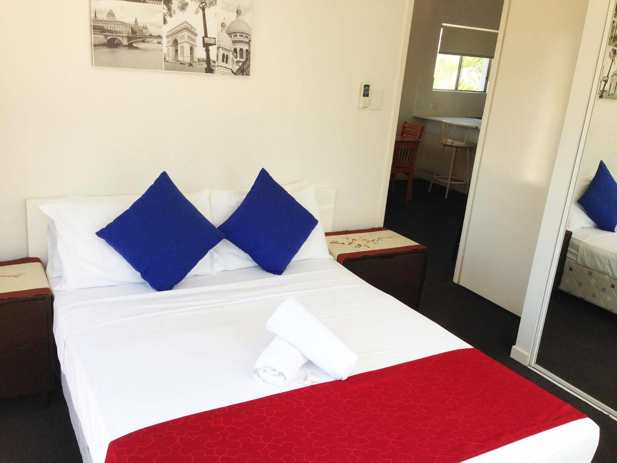 เซอร์เฟอร์ริเวอร์ไซด์อพาร์ทเม้น Aparthotel โกลด์โคสต์ ภายนอก รูปภาพ