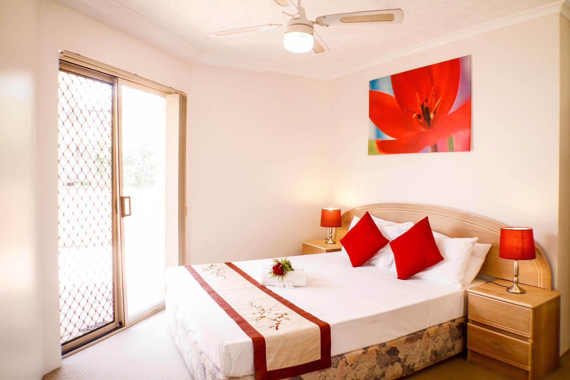 เซอร์เฟอร์ริเวอร์ไซด์อพาร์ทเม้น Aparthotel โกลด์โคสต์ ภายนอก รูปภาพ