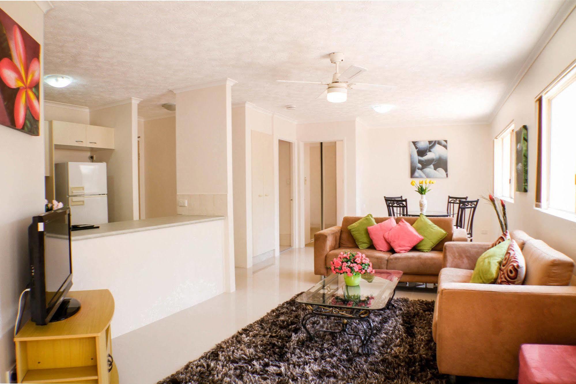 เซอร์เฟอร์ริเวอร์ไซด์อพาร์ทเม้น Aparthotel โกลด์โคสต์ ภายนอก รูปภาพ
